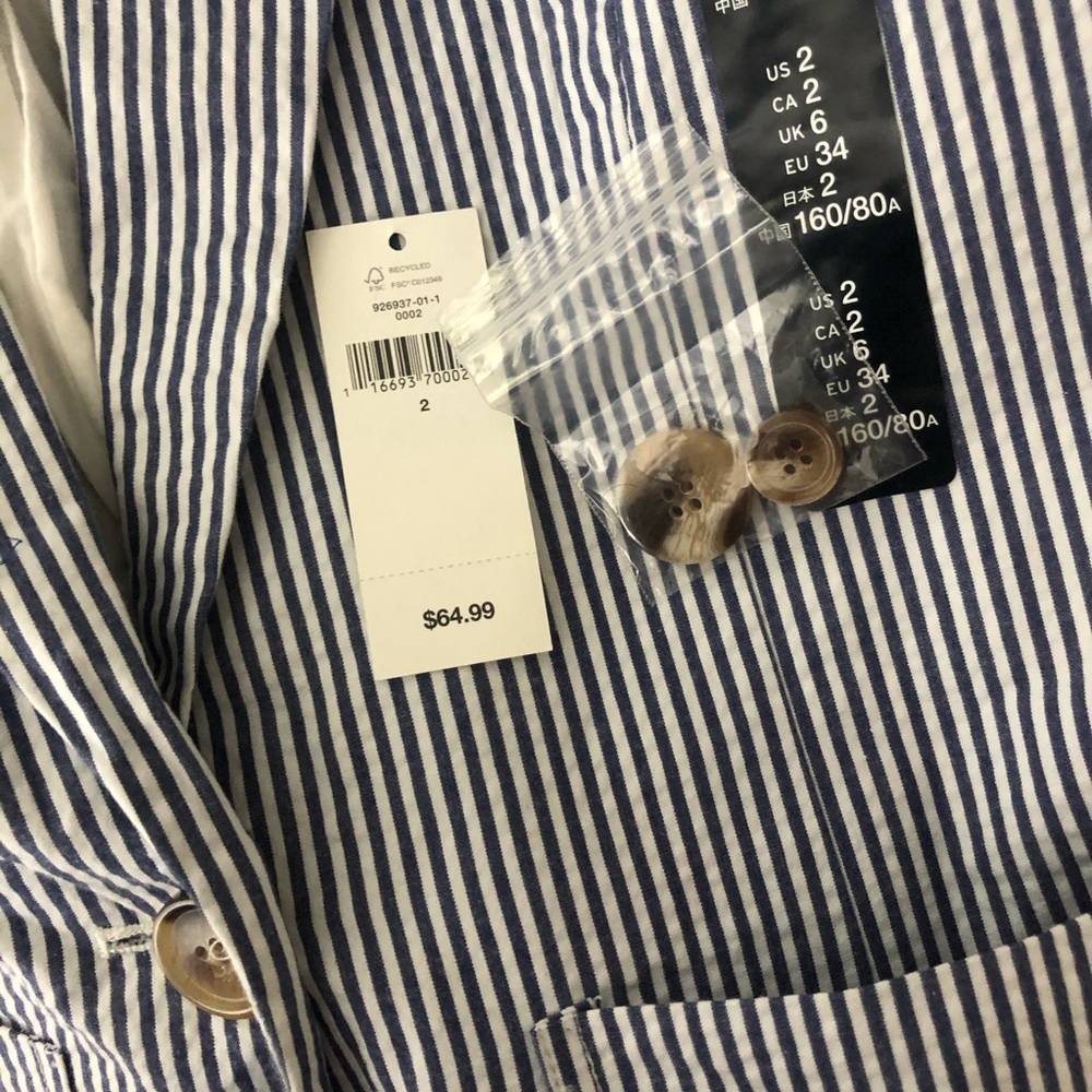 NWT GAP. SEERSUCKER DARCK CHAMBRAY JACKET BLAZER SIZE. 2 - Picture 13 of 16